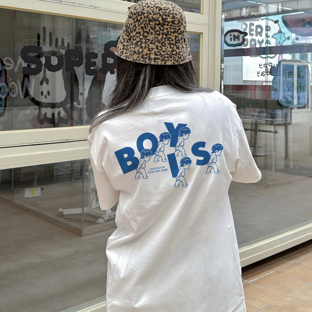 Boyis泰国品牌男孩LOGO印花T恤图片
