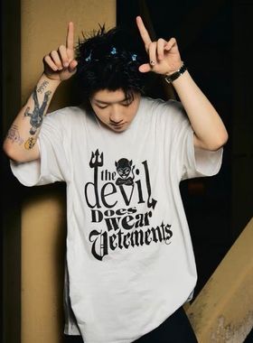 MerryWannaBe MWB capper同款音乐节小恶魔英文标语美式短袖T恤