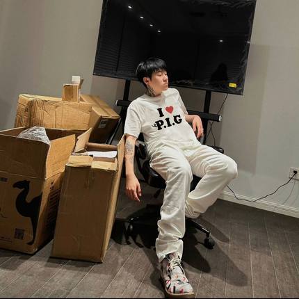 MerryWannaBe MWB capper同款“我爱猪”英文标语男女美式短袖T恤