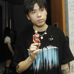 2727WORLD法老同款潮流嘻哈休闲宽松短袖上衣极光炫彩印花圆领T恤