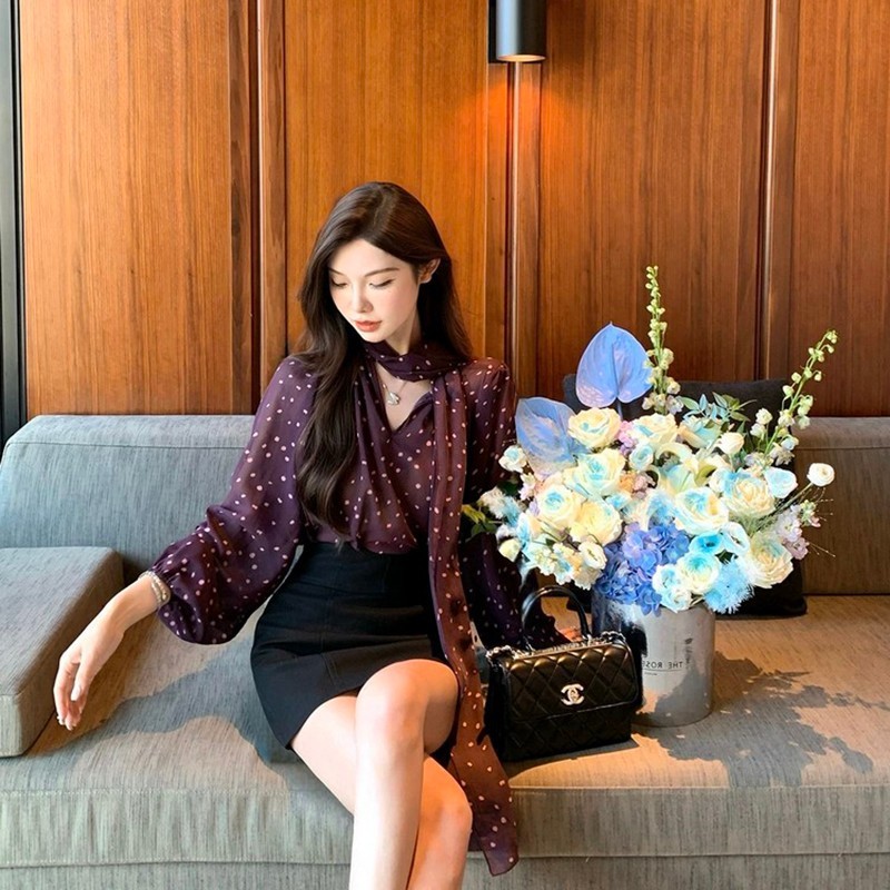 法式设计感飘带V领衬衫上衣女设计感气质波点雪纺衫长袖衬衣秋季