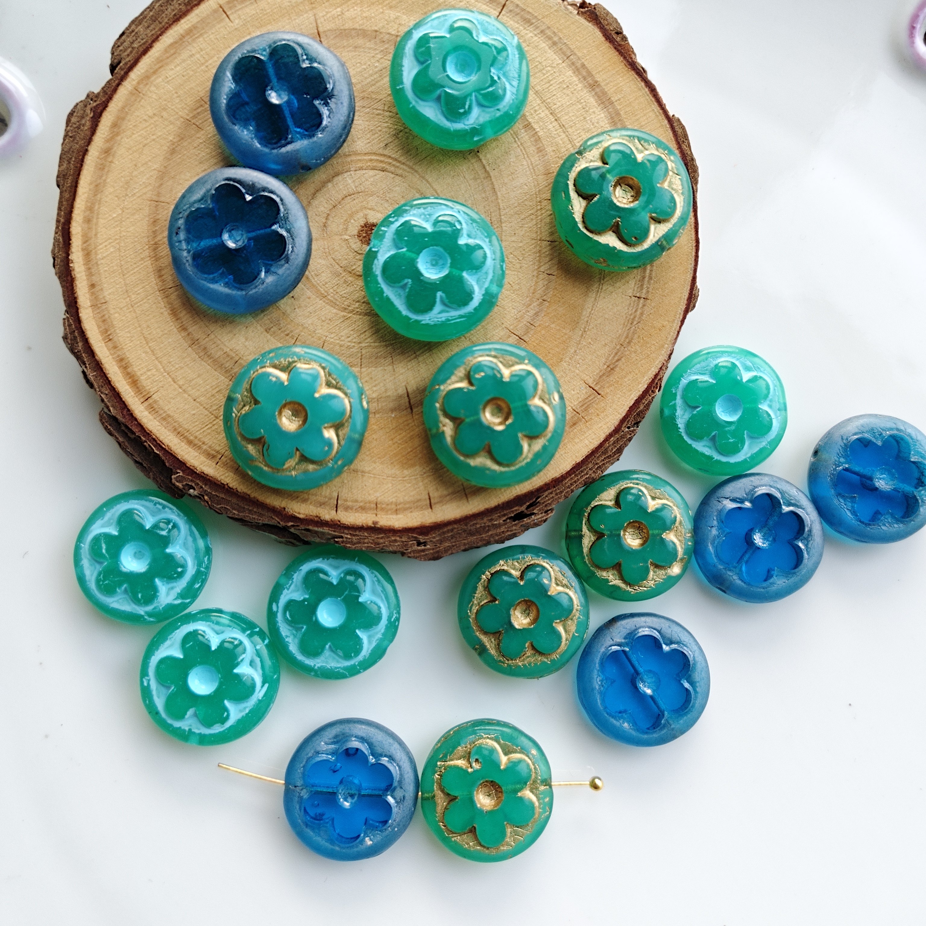 进口捷克琉璃六瓣花珠约17mm手工串珠材料diy饰品散珠配件