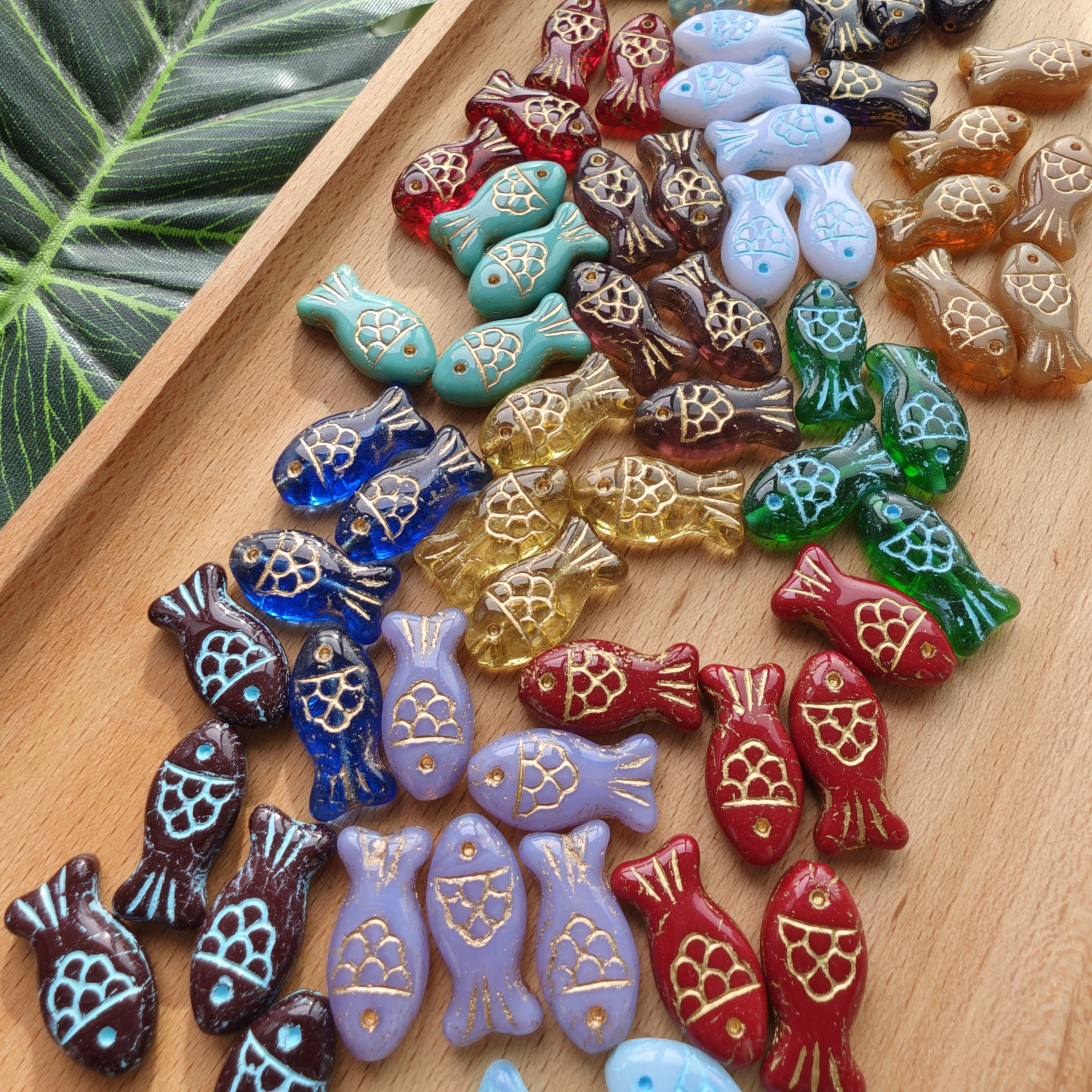 进口捷克琉璃珠小鱼20*10mmdiy串珠散珠材料进口捷克珠