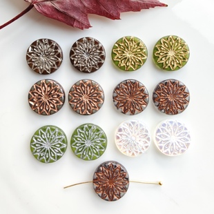 进口捷克琉璃折纸花牌圆饼牌约18mm手工串珠材料diy饰品散珠配件