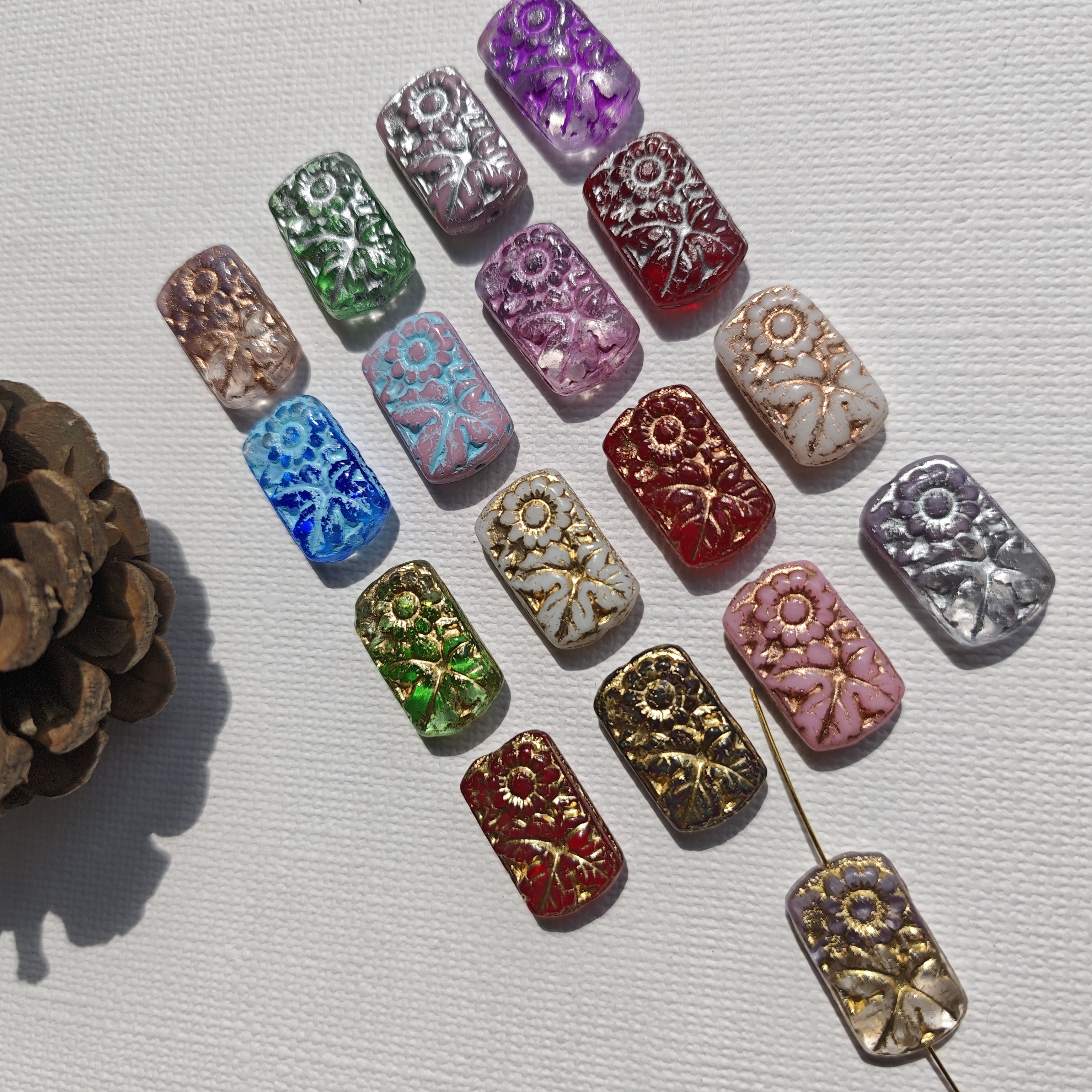 进口捷克复古向日葵浮雕琉璃珠约11*19mm手工diy散珠串珠手作材料