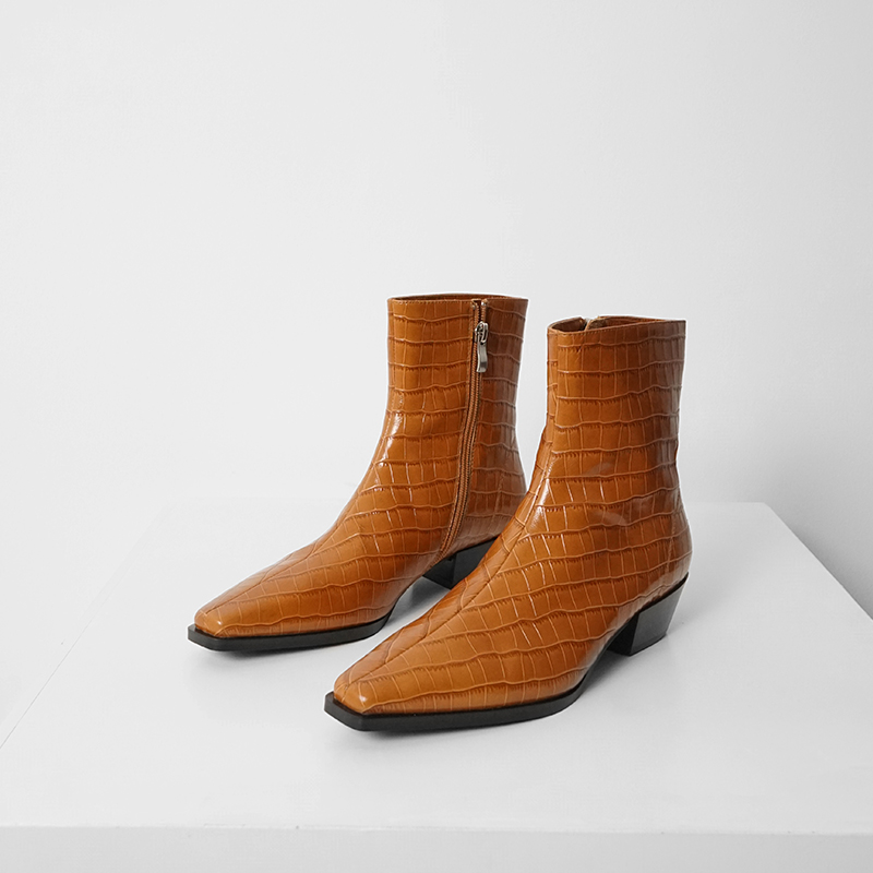 【狂欢价】新英伦风 复古鳄鱼纹粗跟切尔西短靴女 靴子