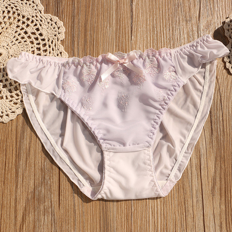 特价 日系刺绣花可爱牛奶丝冰丝内裤女 性感中低腰无痕三角裤透气