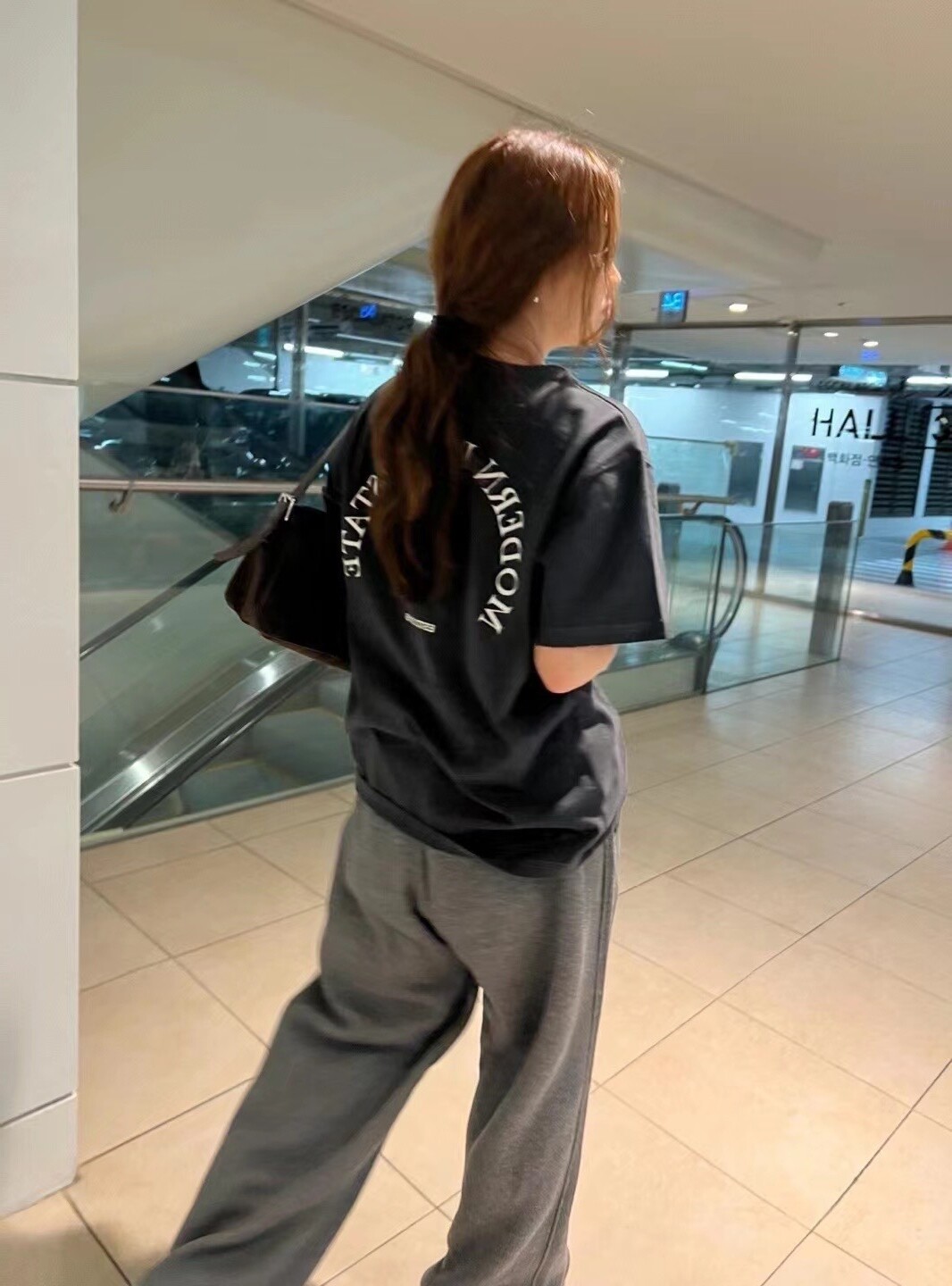 美式复古字母印花正肩短袖t恤女夏季今年流行的女装搭配体恤上衣_虎窝淘