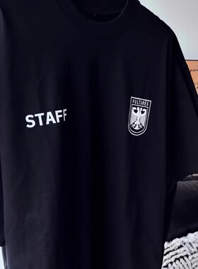 kanye海口试听会工作人员服装kanye海口试听会周边高街宽松短袖