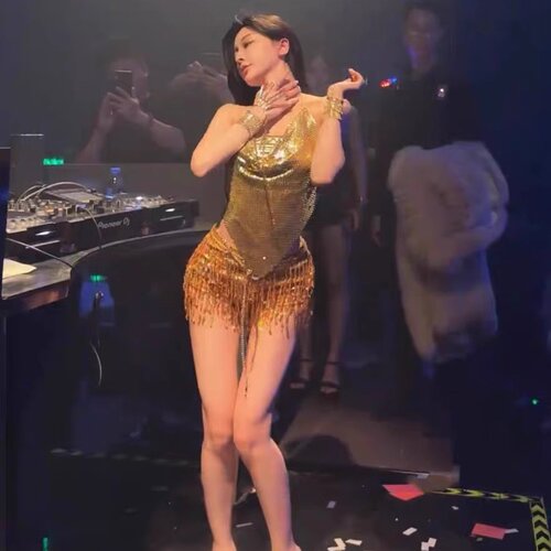 挂脖钻bling演出短裤性感上衣