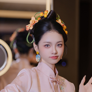 新中式 盘发高级感新娘晨袍旗袍礼服造型发饰 古风仿真花朵小众古装