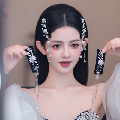 新中式新娘造型民族风发饰银色风铃流苏发夹发卡网红同款流行头饰