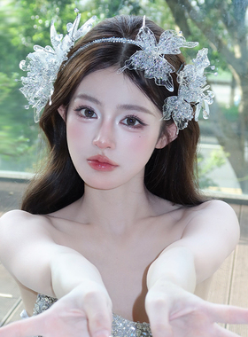 新娘高级感蝴蝶银色闪亮公主超仙甜美减龄头饰晨袍晚礼服灵动发饰