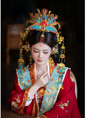 明制汉服头饰新款秀禾服新娘凤冠霞帔中式婚礼发冠汉婚凤钗发饰品