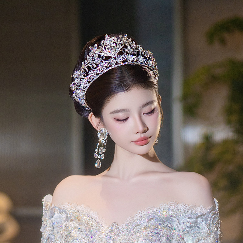 奢华新娘巴洛克欧式皇冠复古公主高端结婚婚纱高级感造型拍照配饰
