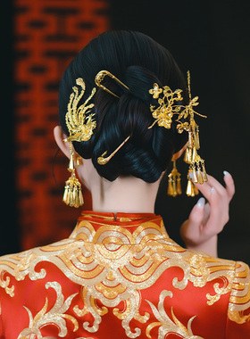 新款新娘发饰古风秀禾旗袍后区盘发凤凰花朵发簪全金色奢华头饰品