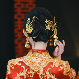 新款新娘发饰古风秀禾旗袍后区盘发凤凰花朵发簪全金色奢华头饰品