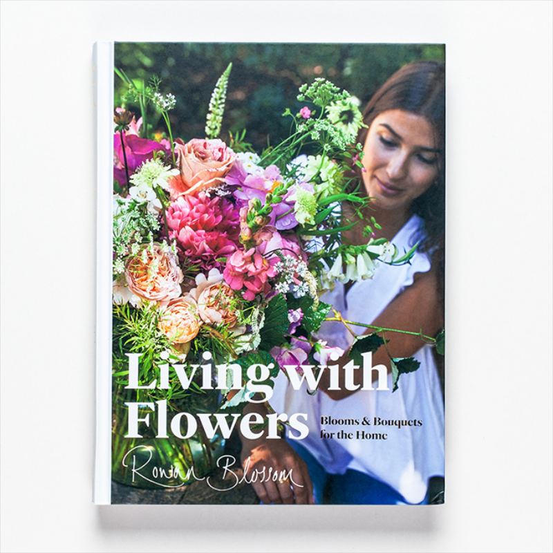 现货 与花同居:家居花艺设计 室内植物设计 进口艺术 Living with Flowers 【中商原版】