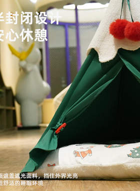 圣诞树猫窝冬季宠物睡觉节日睡眠保暖半封闭猫屋豪华狗窝布类加厚