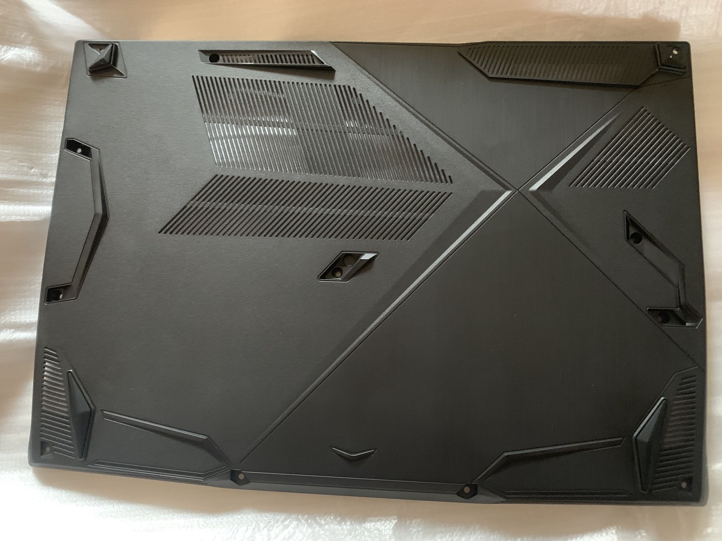 I微星MS-16R1GF63VR主机下盖