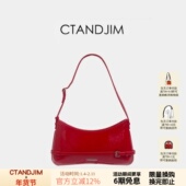 麻将包 CTANDJIM 小野猫细带子腋下红色法棍包 漆牛皮腋下包