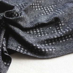 新品 面料145cm宽1米价 羊毛混纺布料蓝白色色织格纹秋冬服装