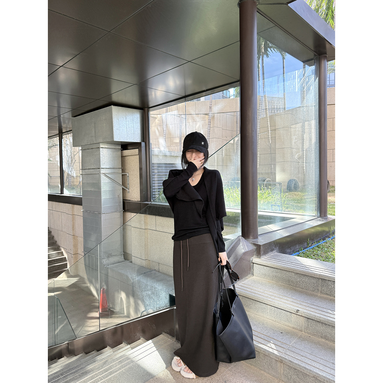 MOMENTHOME  冬天好搭配舒适双面简约抽绳直筒百搭开叉半身长裙女图片