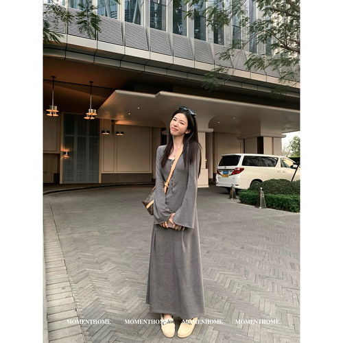 MOMENTHOME  精致懒人*简约休闲灰色个性袖子排扣连衣裙