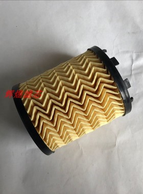 适用于JEPP指南者 自由侠 致悦 博悦 菲亚特菲翔机油格滤芯滤清器