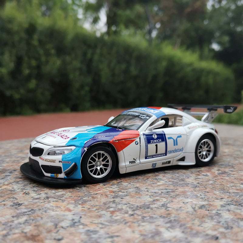 正版132宝马Z4GT3仿真合金车模