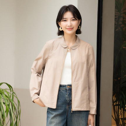 YUN韫2025秋季新品女装简约纯色休闲小圆领拉链短款宽松风衣外套