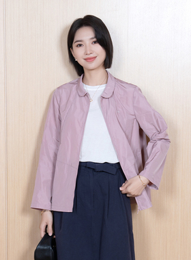 YUN2025春季新款女设计感通勤娃娃领门襟拉链短款风衣外套5102