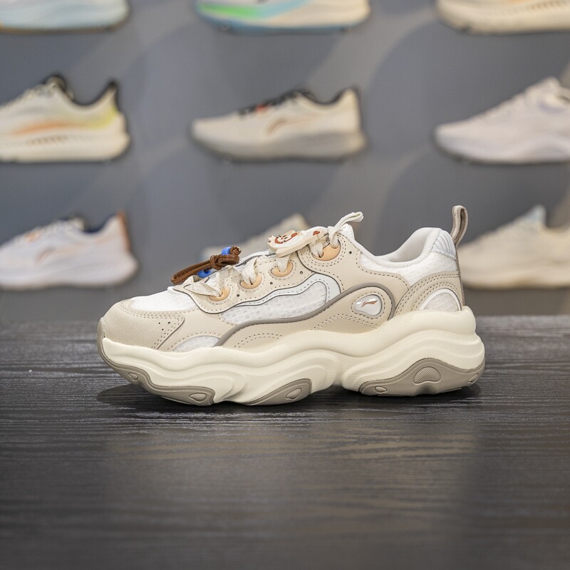 李宁休闲鞋女子2025秋季新款复古老爹鞋厚底增高运动鞋AGCV276