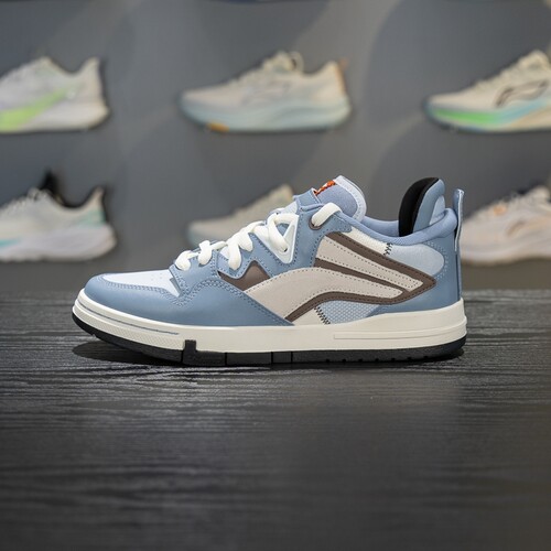 李宁耐磨男女通用系带休闲鞋