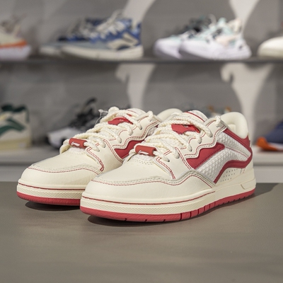 李宁惟吾 PROS板鞋女子2025春季新款低帮休闲鞋滑板专业鞋AEPV080