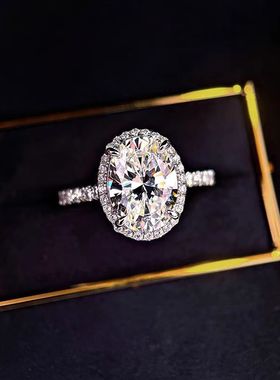 高级感鸽子蛋莫桑石高碳钻戒指