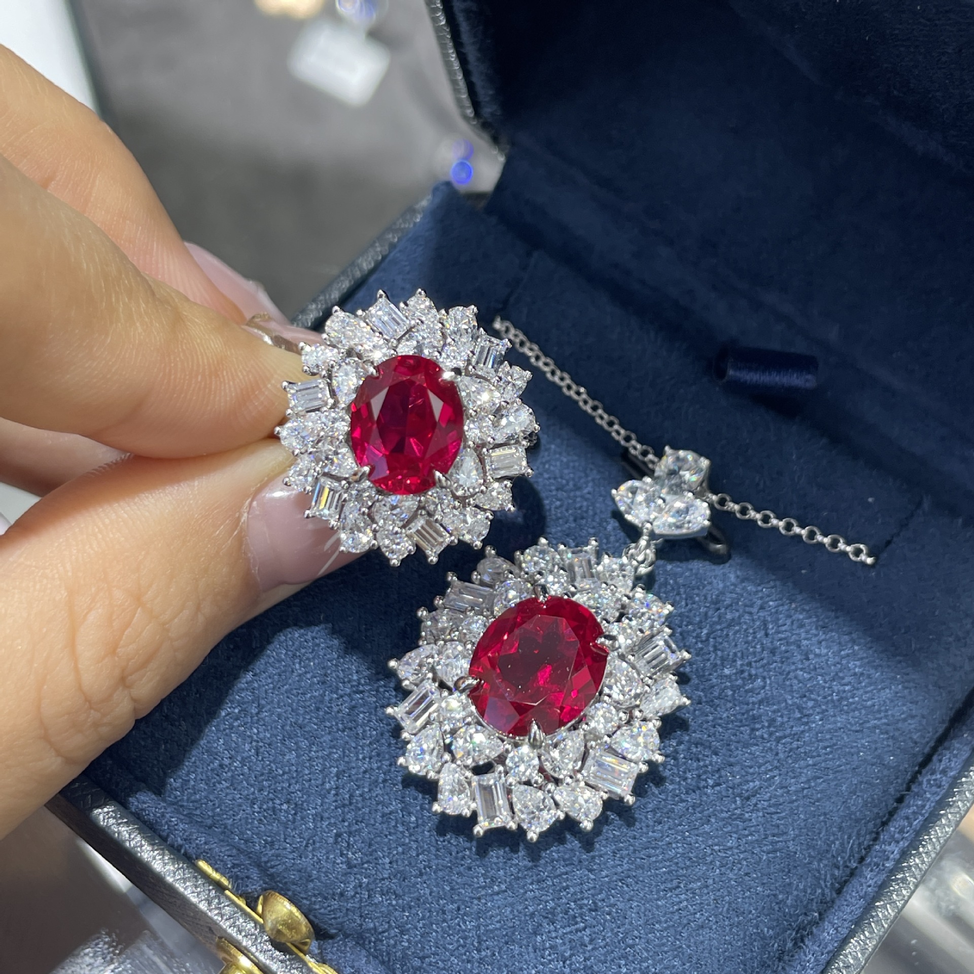 培育红宝石耳钉戒指项链套装 鸽血红宝石高级感小众设计复古轻奢