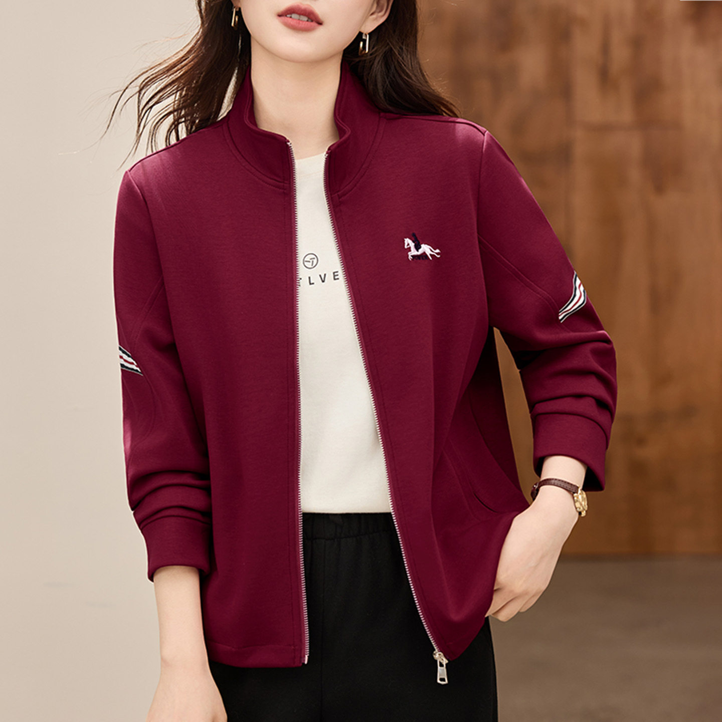 立领开衫卫衣外套女秋冬加绒2025新款冬季女装正肩显瘦小个子上衣