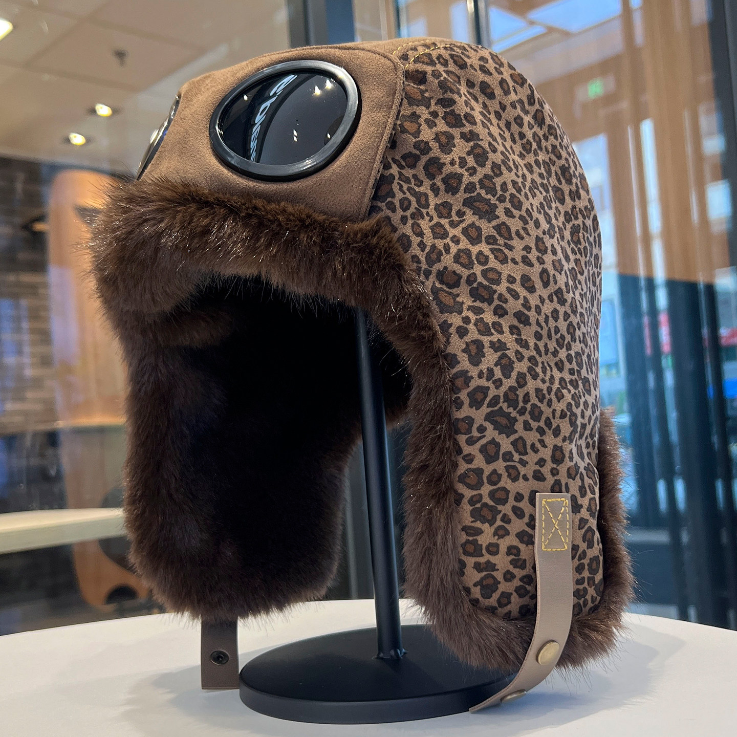 护目镜帽子女小众飞行帽豹纹雷锋帽户外骑行保暖防寒滑雪加绒加厚