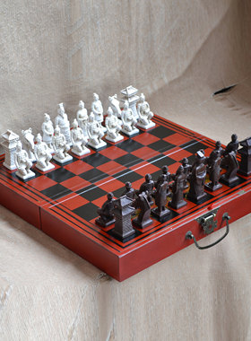 便携式国际象棋折叠木质棋盘兵马俑人物立体棋子亲子娱乐圣诞礼物
