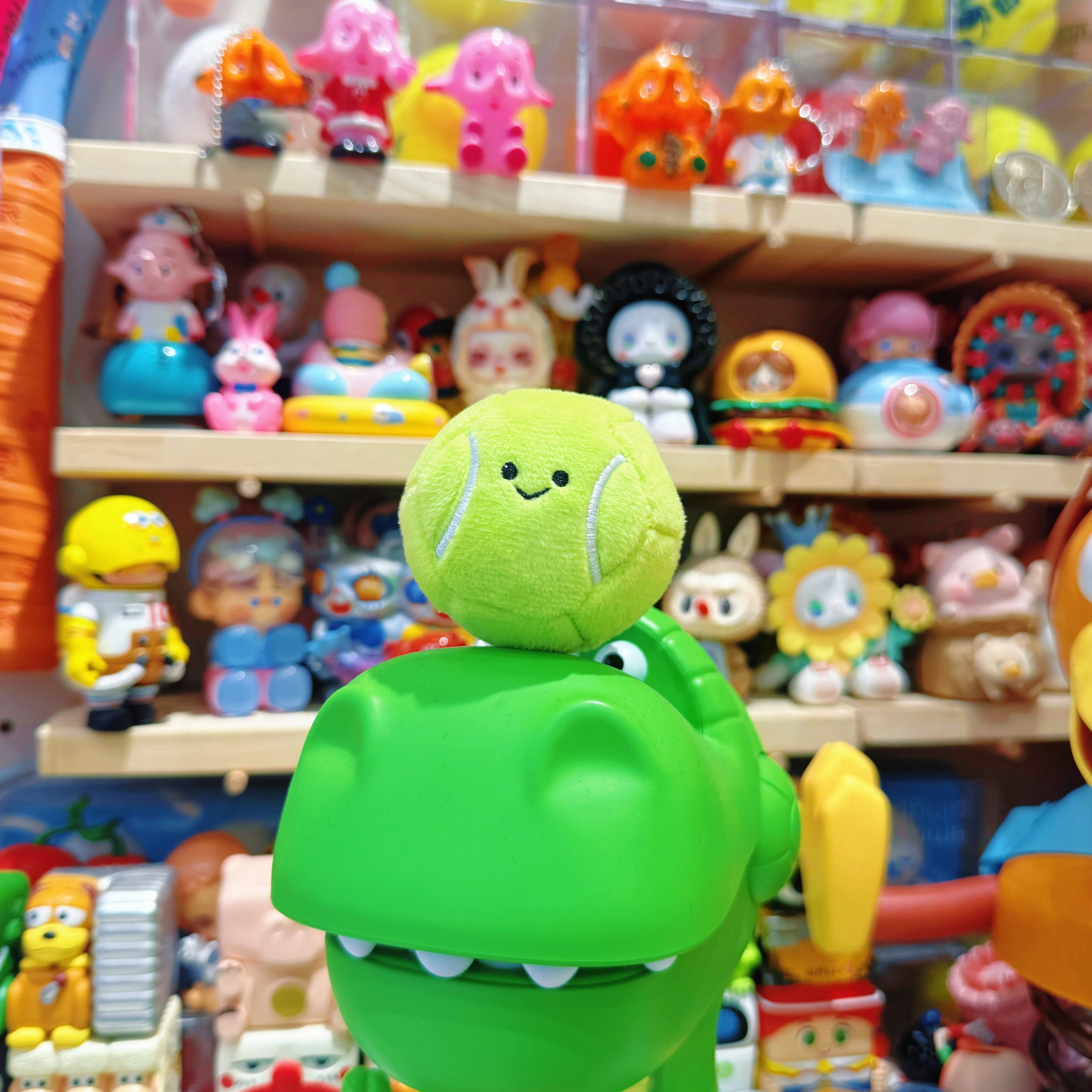 2-in-1 Tennis Ball Ring Box and Plush Doll Set - Product image 5