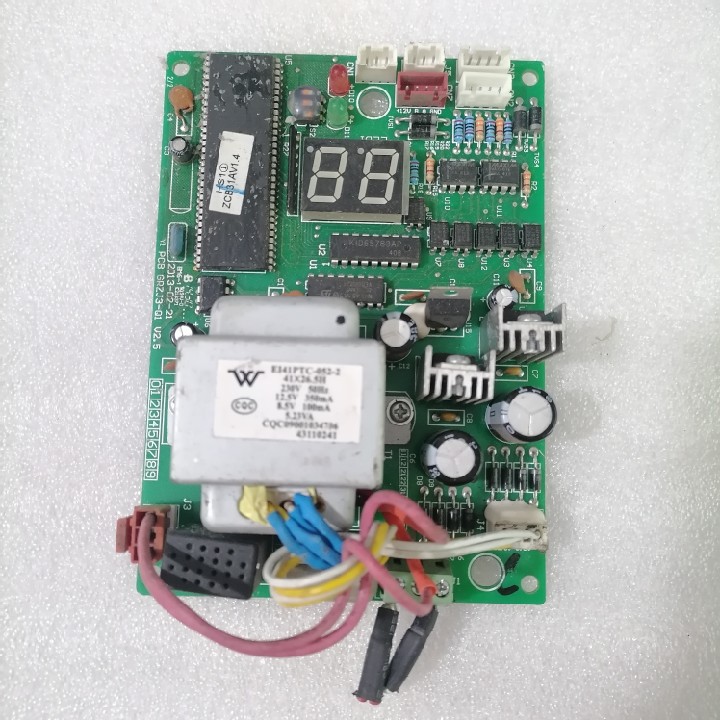 格力中央空调多联机电脑主板30273003  ZCB31A显示板