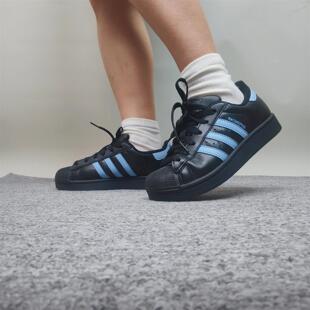 阿迪达斯正品2025秋新女子低帮三叶草经典贝壳头休闲板鞋 JS1338