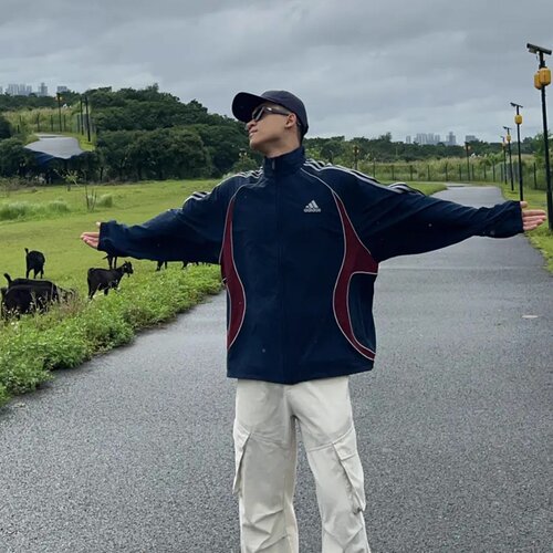阿迪达斯 Adidas 三叶草新款男子运动休闲夹克外套KE5846 KE5847