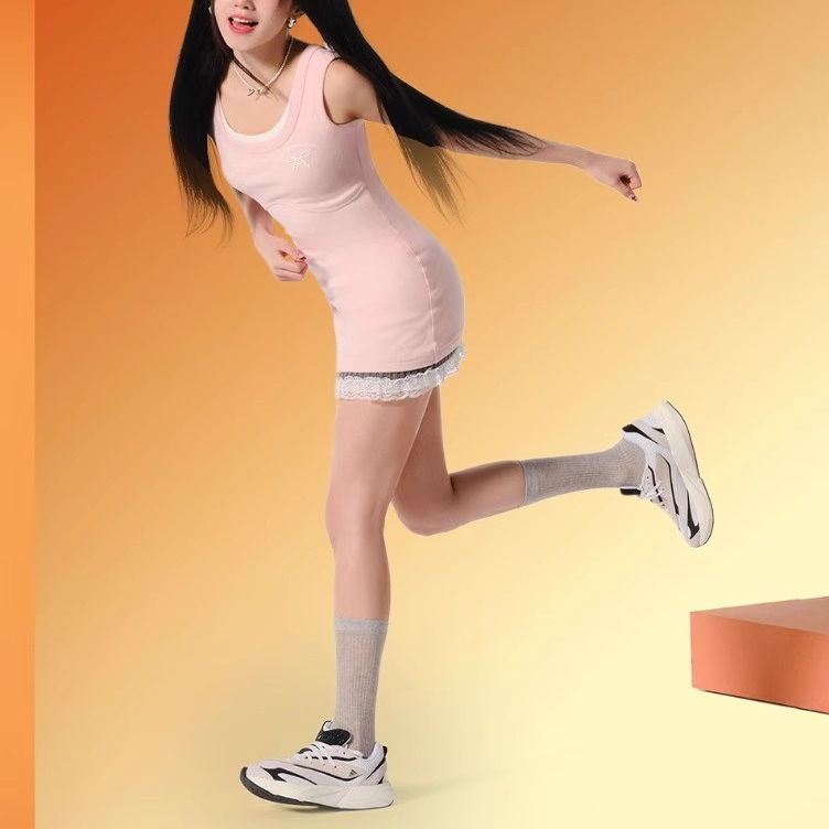 阿迪达斯宋雨琦同款稳定缓震回弹运动休闲鞋流光跑鞋 JH6962