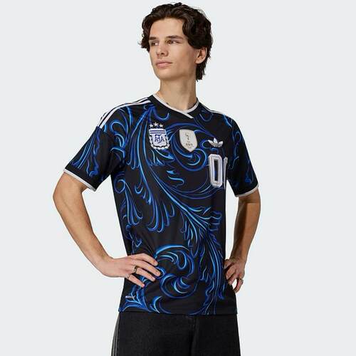 Adidas阿迪达斯正品三叶草男士修身印花足球运动短袖T恤衫KH3940