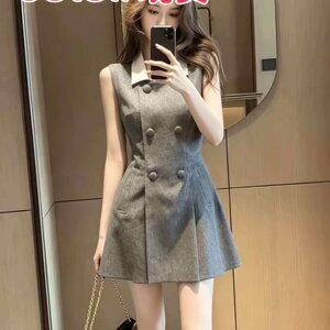 法式高级感无袖背心连衣裙女设计感收腰显瘦小个子A字短裙子夏季