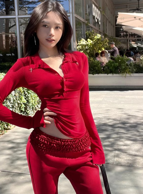 红色v领长袖正肩T恤女春秋季修身显瘦打底衫弧形下摆辣妹别致上衣