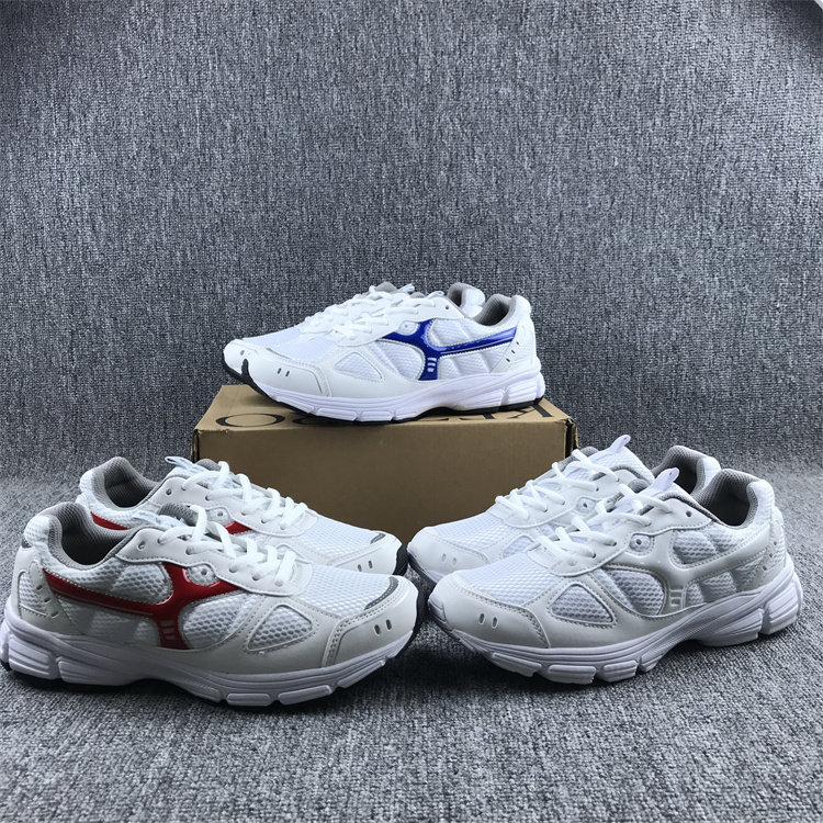 出外贸日单男女士透气轻便舒适运动鞋防滑耐磨缓震跑步休闲训练鞋