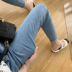 孕妇裤春秋外穿牛仔裤秋冬九分裤小个子加绒加厚托腹小脚裤打底裤